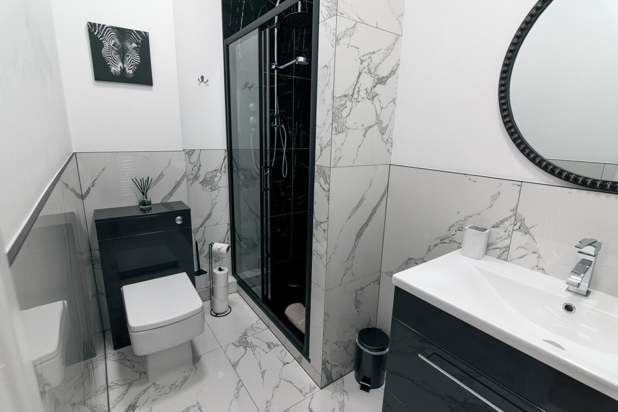 Modern Apartment In Aberdeen City Centre, Guild Street, Free Wifi 외부 사진